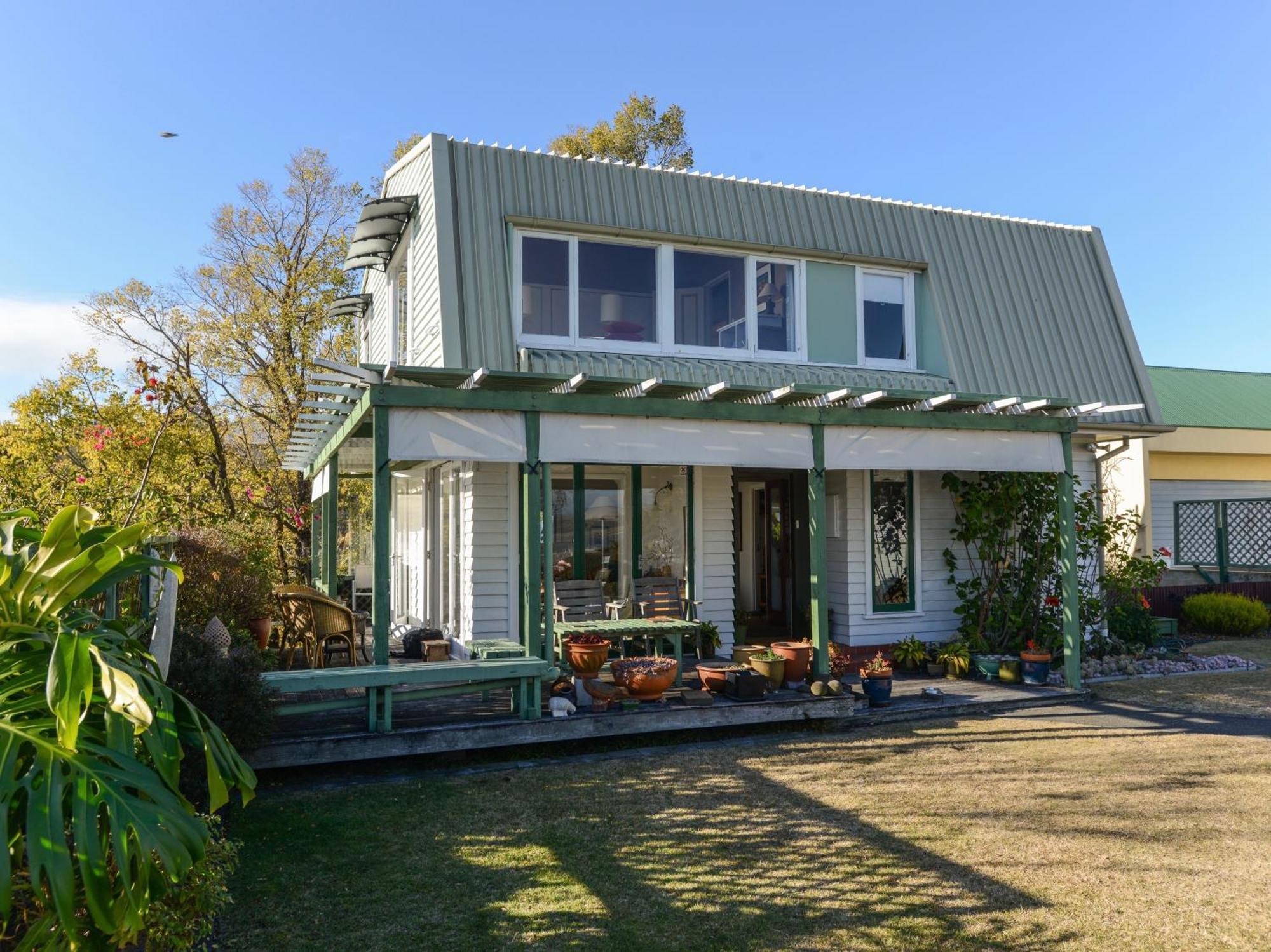 Jacaranda Lodge - Napier Hill Holiday Home Exterior foto